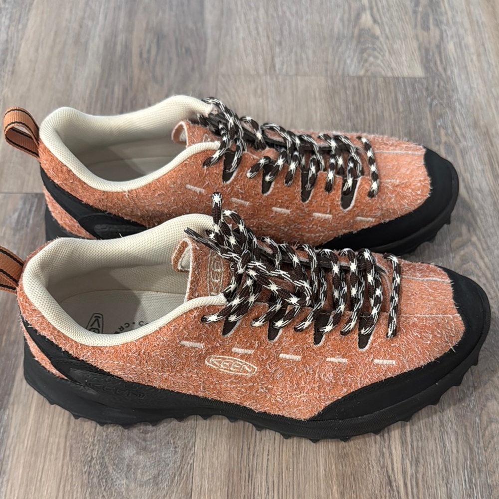 brand new Keen Jasper Zionic